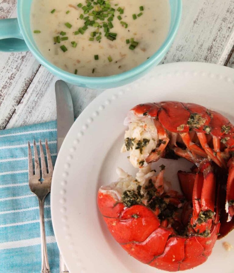 Jumbo Tails & Chowder Special