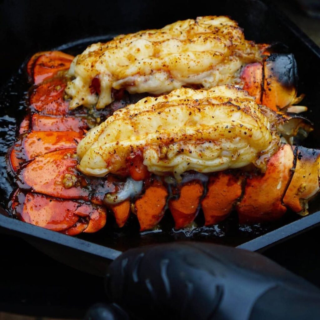 MONSTER lobster tails 20-24 oz for Christmas delivery - giant cold-water tails 